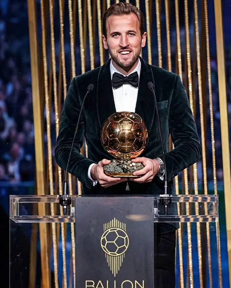 هاري كاين يتوج بالكرة الذهبية 2026 في حفل لندن السبعين
