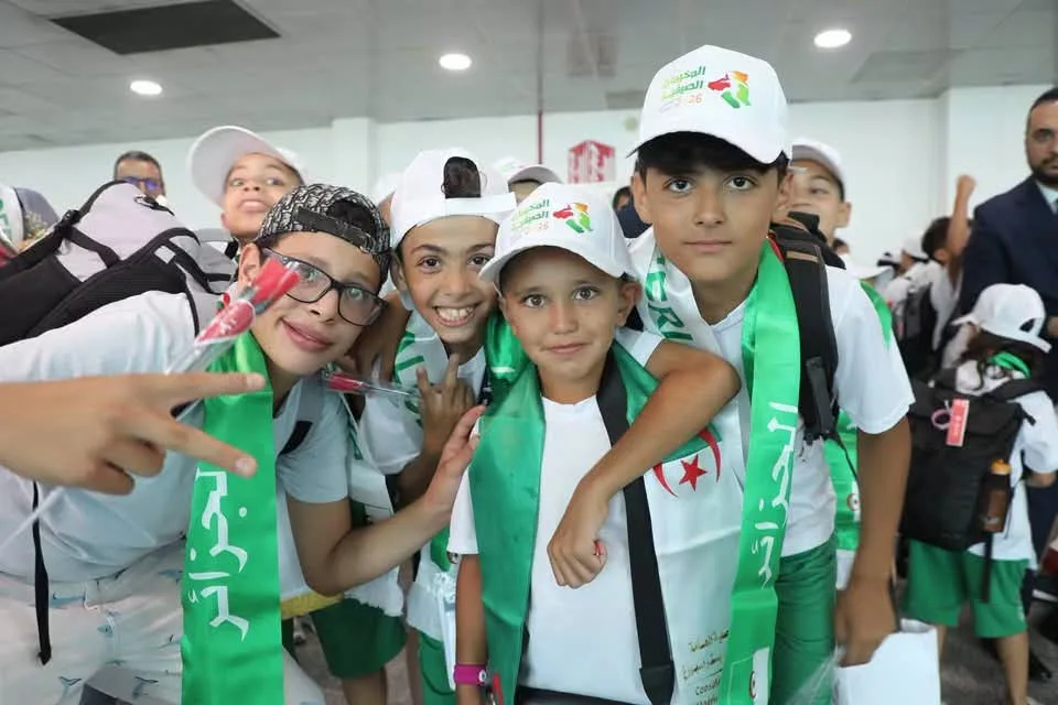 الجزائر تستقبل الدفعة الأخيرة من أبناء الجالية
