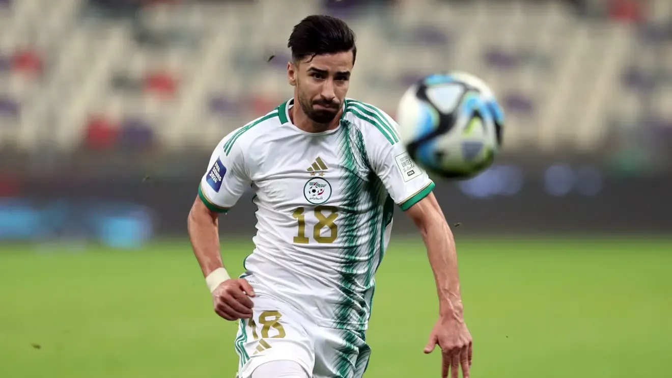 عمورة يؤكد..لا نخاف أحدًا و سنعيدكأس افريقيا الى الجزائر