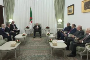 رئيس الجمهورية يستقبل وفدا عن الشركة الأمريكية “إكسون موبيل”