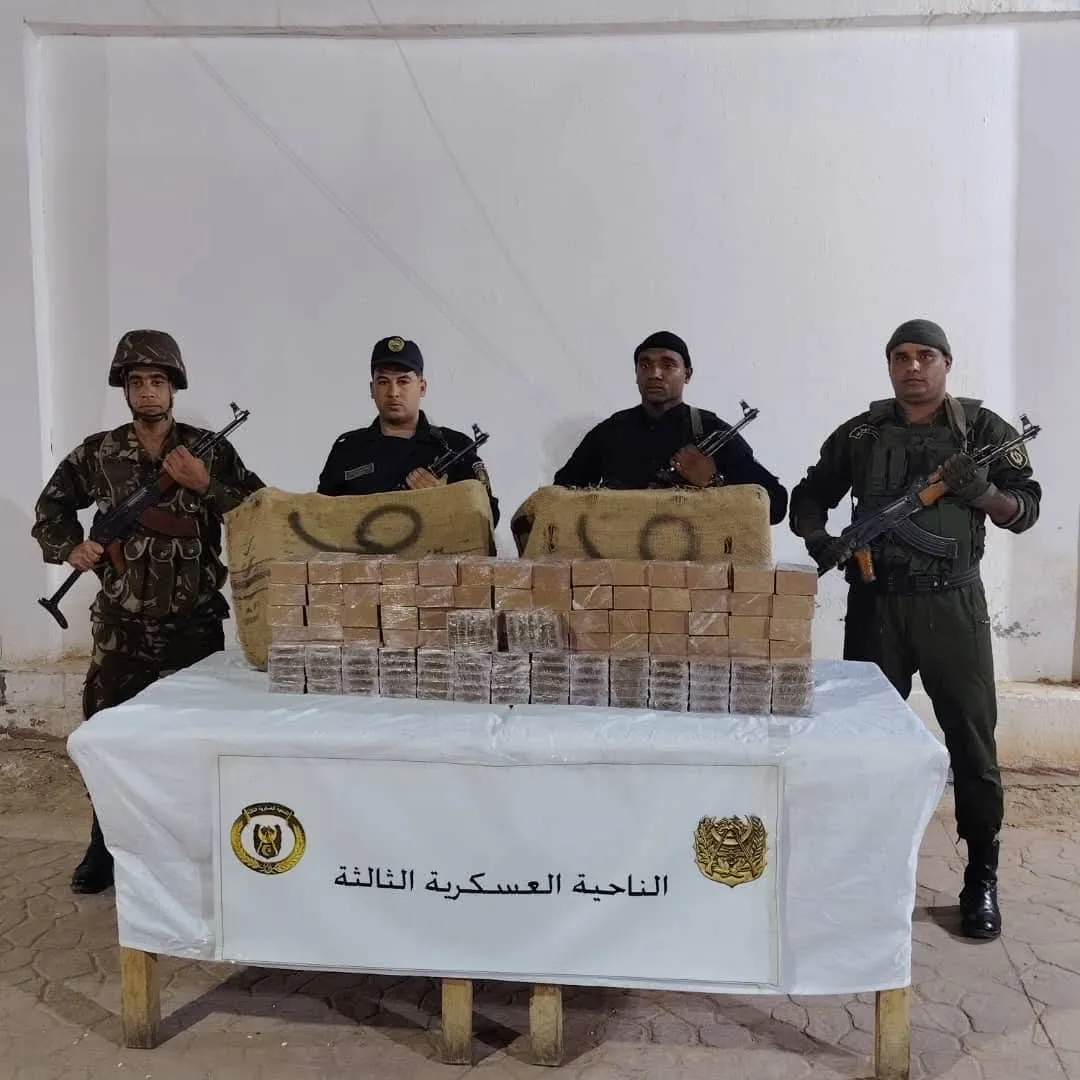 ضبط نصف قنطار من "الكيف" مخبأة داخل مستثمرة فلاحية بأدرار