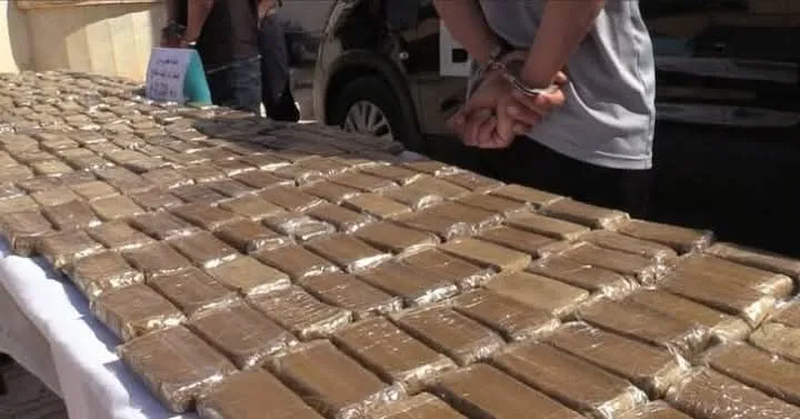 الإطاحة بشبكة إجرامية وحجز 43 كلغ كيف معالج في سيدي بلعباس