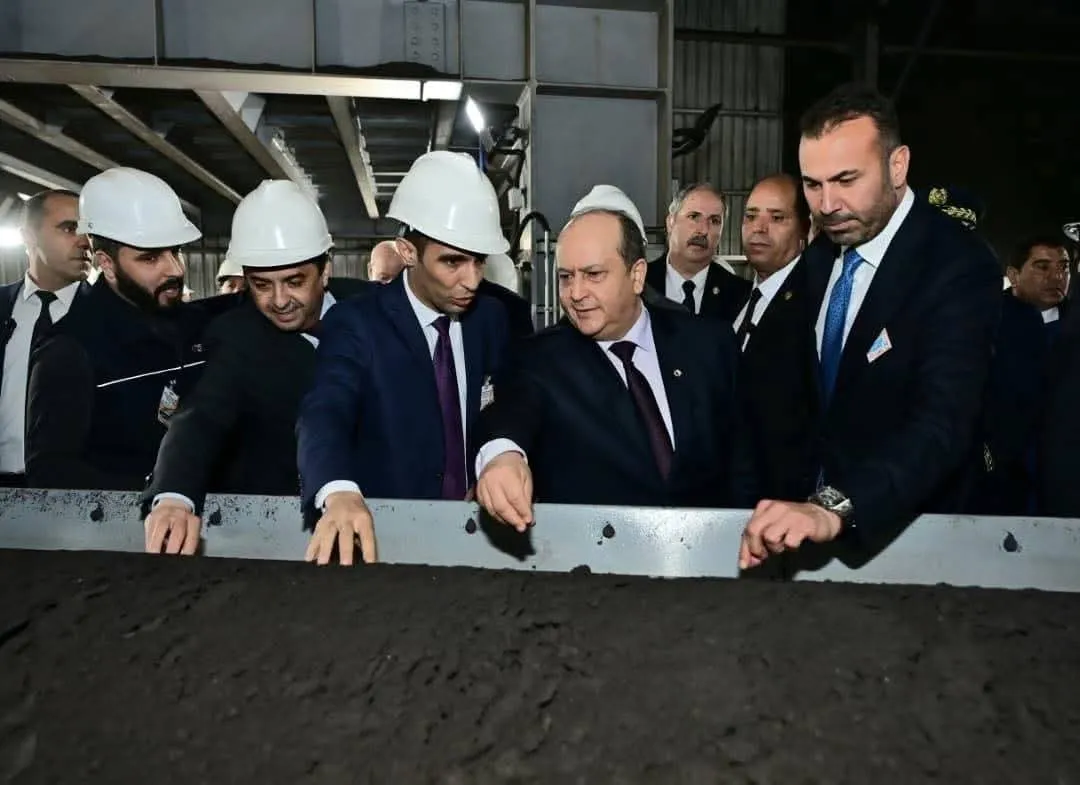 الوزير الأول يطمئن.. الخير الكبير لا يزال في أعماق منجم غارا جبيلات