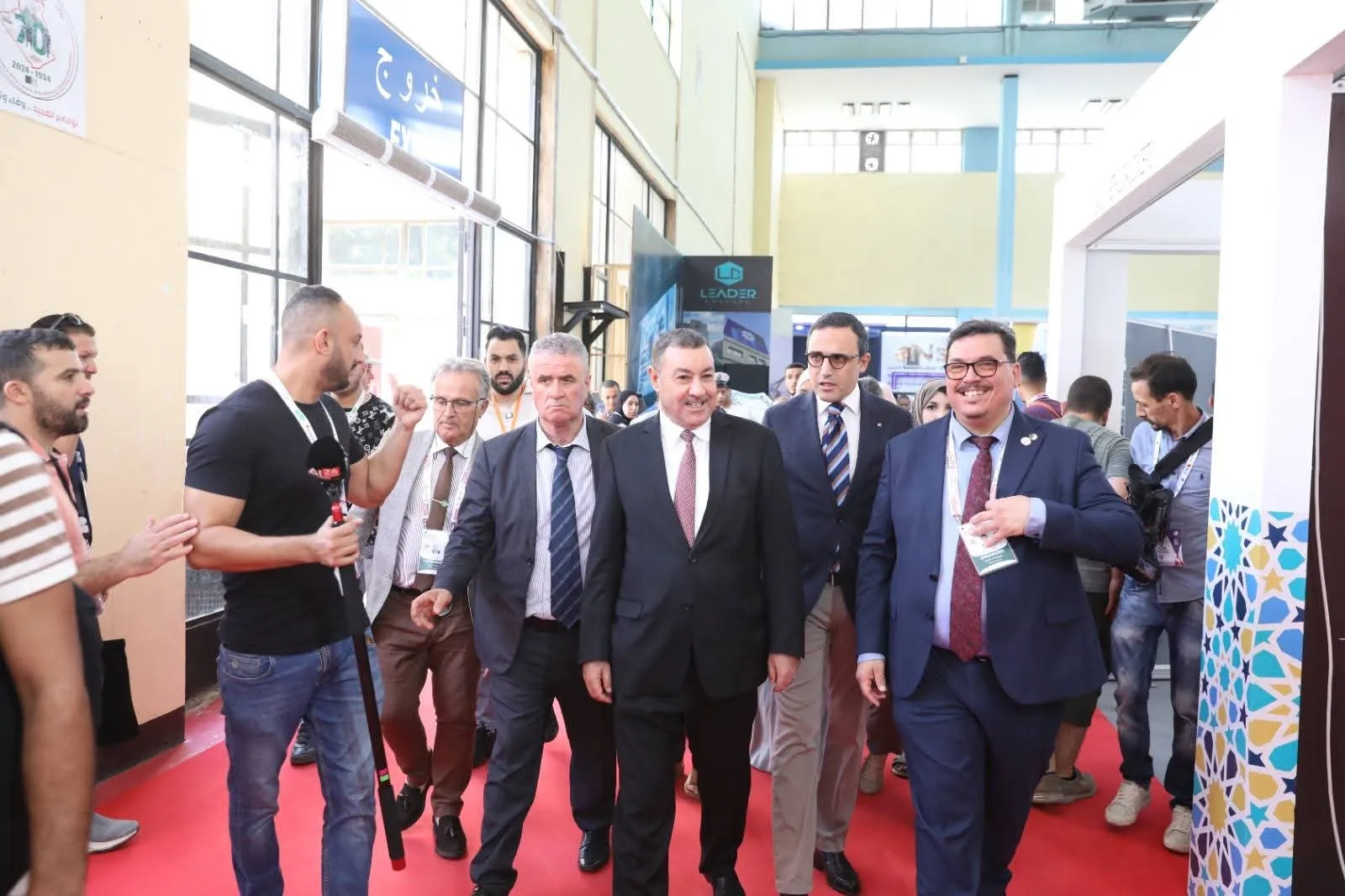 قصر المعارض : سعيود يقف على مدى التزام قطاع النقل بتقديم برامجه ومشاريعه