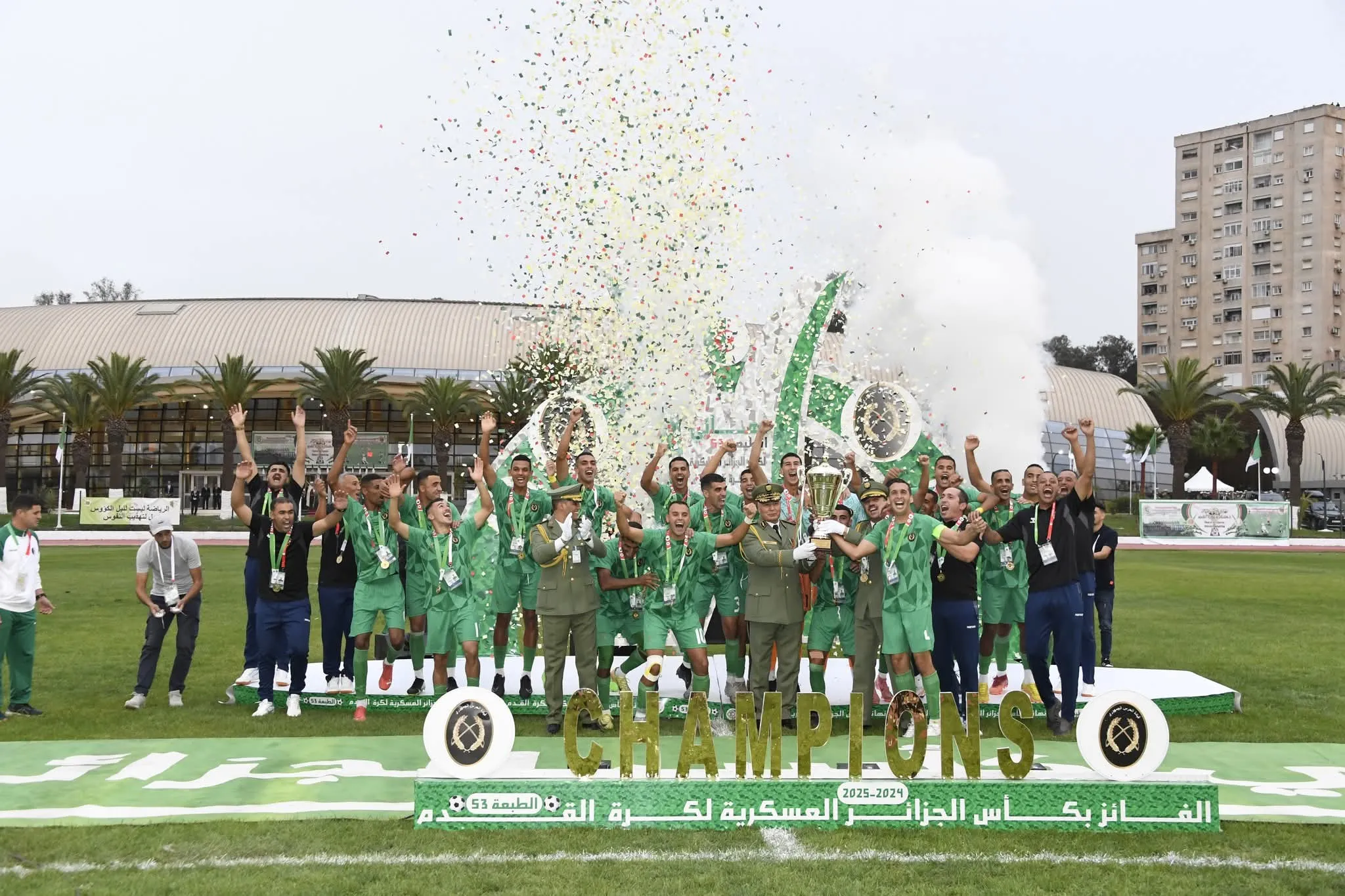 قيادة الحرس الجمهوري يتوج بكأس الجزائر العسكرية