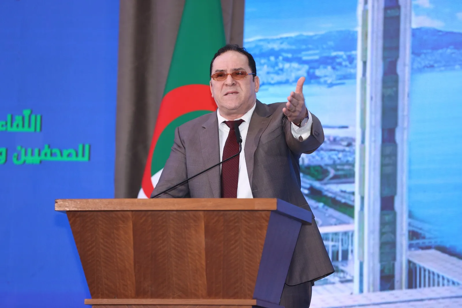 وزير الاتصال: لا مستقبل للجزائر دون إعلام قوي