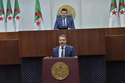 506 مليار دج حصيلة الصيرفة الإسلامية في الجزائر