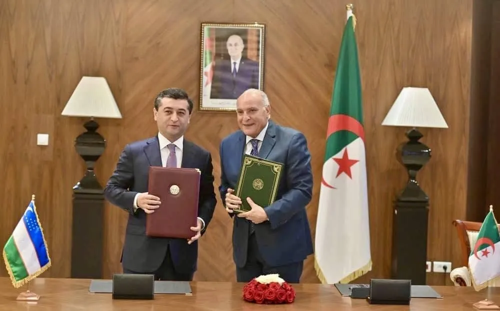 التوقيع على اتفاق بالإعفاء من التأشيرة لحاملي هذه الجوازات