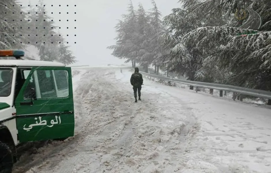 طرق مقطوعة بسبب الثلوج