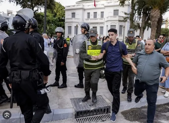 المخزن مستمر في إصدار أحكام بالسجن النافذ في حق مئات الشاب بينهم قصر