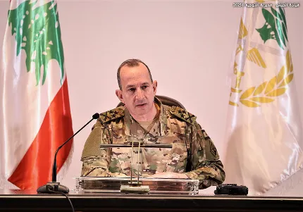 قائد الجيش اللبناني يؤكد أن بلاده تمر بمرحلة مصيرية وصعبة