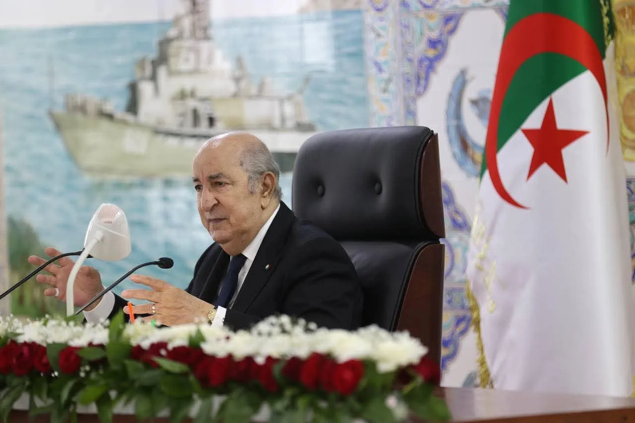 الرئيس تبون يبعث برسالة بمناسبة اليوم الوطني للهجرة