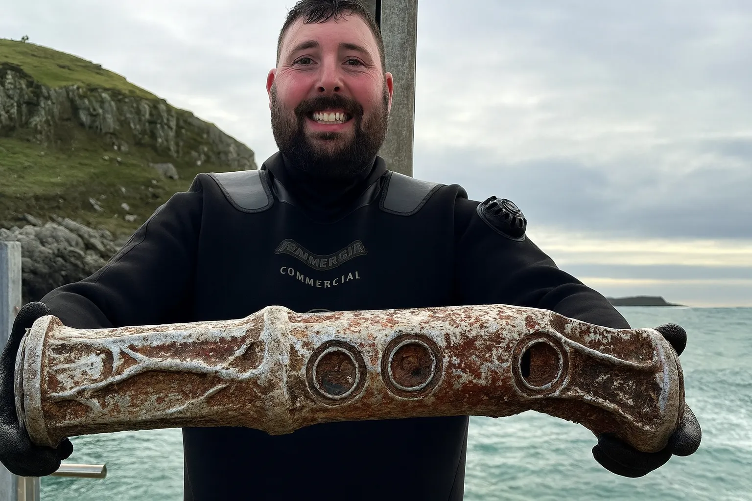 جهاز تجسس روسي تحت المياه…اكتشاف يربك أمن السواحل البريطانية