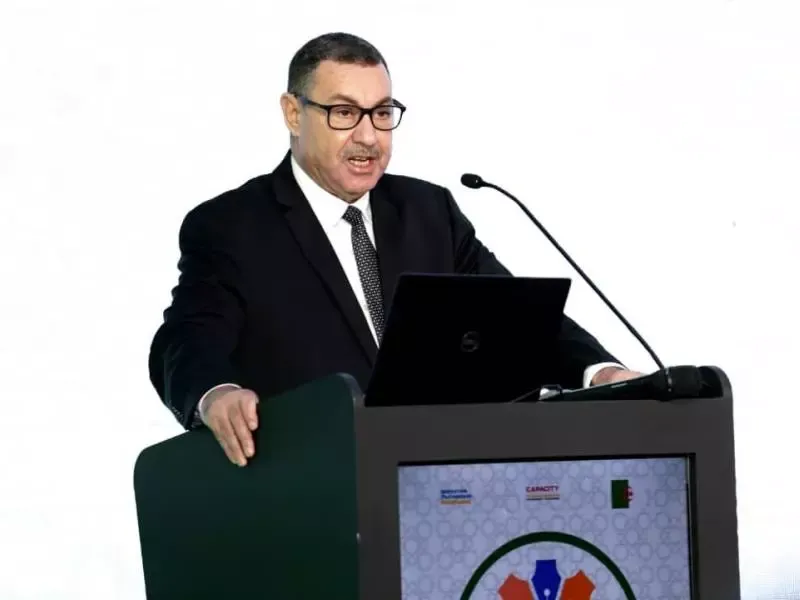 سيعود: الجزائر اعتمدت مقاربة تقوم على الموازنة بين الاعتبارات الإنسانية