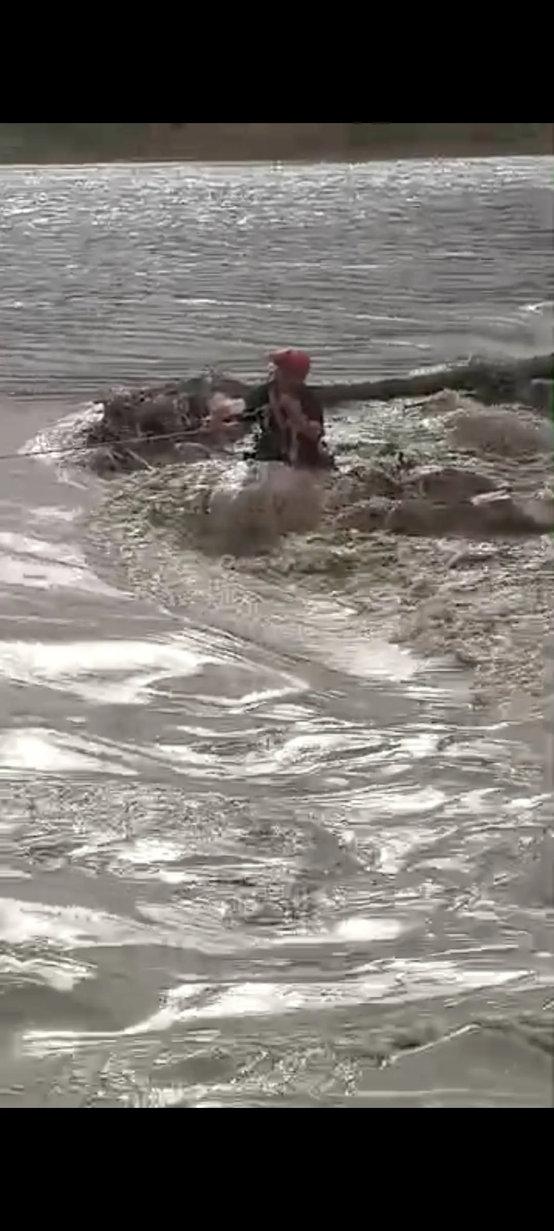 الحماية المدنية تنجح في انقاذ 3 أشخاص بواد سيباو في تيزي وزو