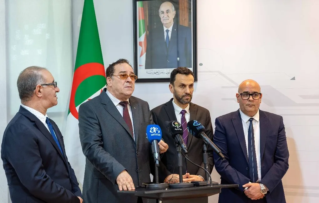 وزير الاتصال يثمن المبادرات التي تسعى للانفتاح على اقتصاد المعرفة