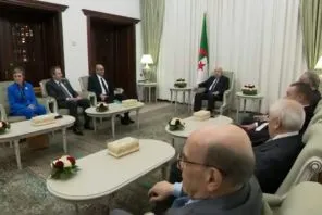 رئيس الجمهورية يستقبل وزير الداخلية الفرنسي