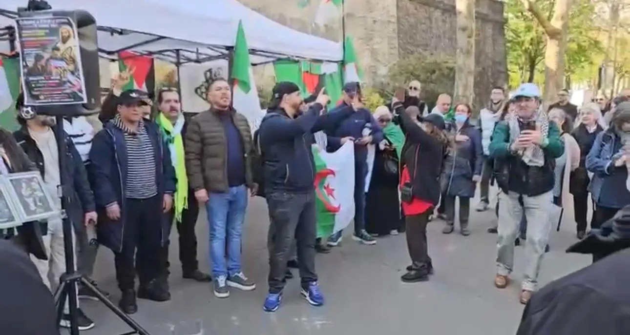 في قلب باريس…الجالية الجزائرية تنتفض لاسترجاع الذاكرة المنهوبة