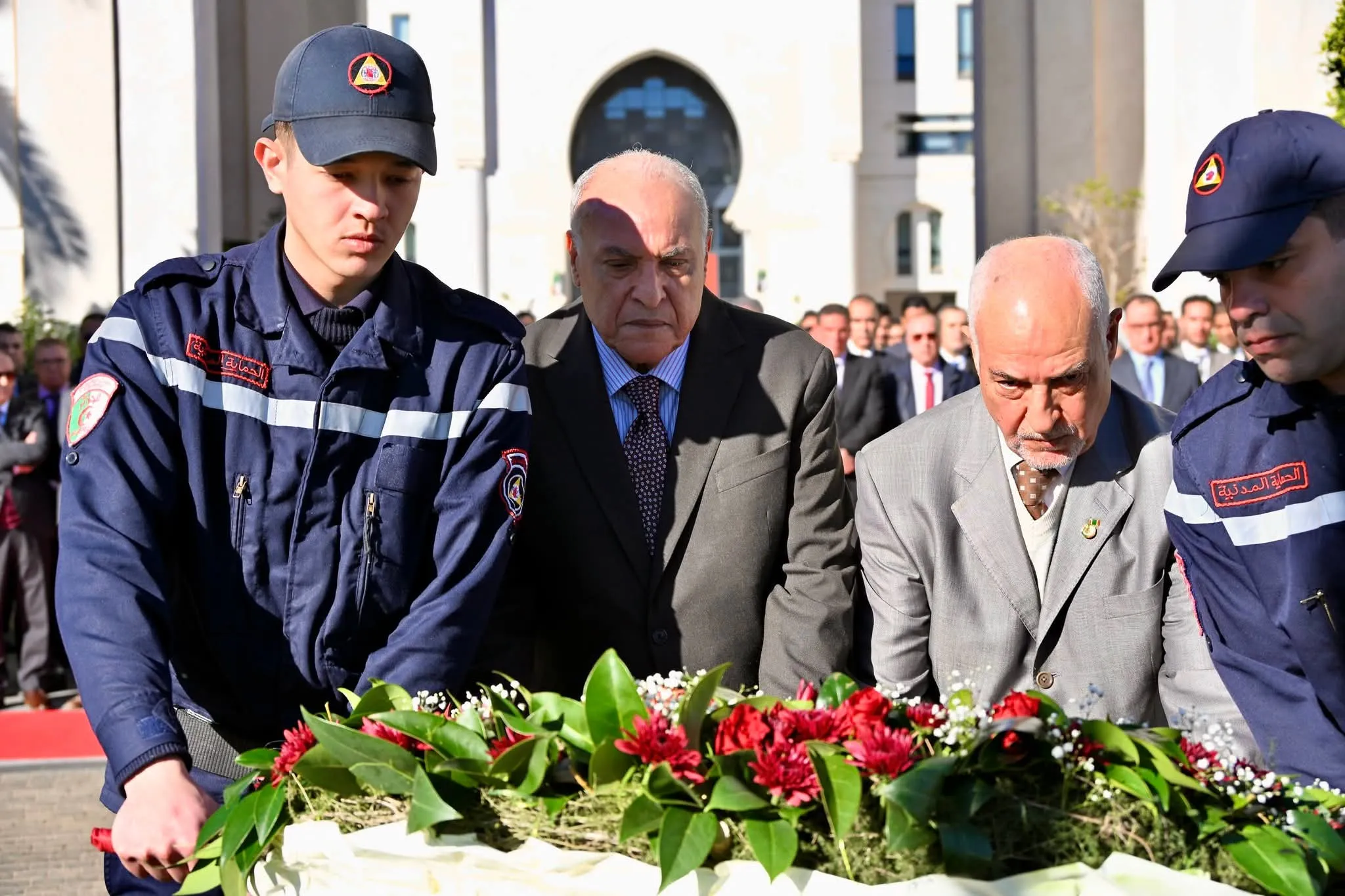 عطاف يشرف على مراسم إحياء اليوم الوطني للشهيد