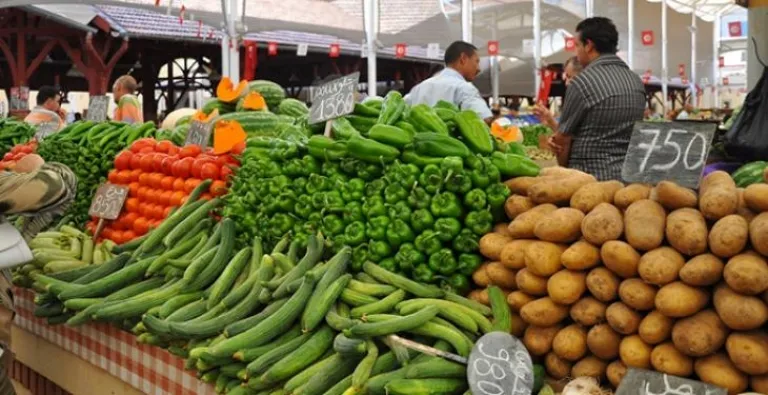 اتحاد التجار يكشف أسباب ارتفاع أسعار الخضر