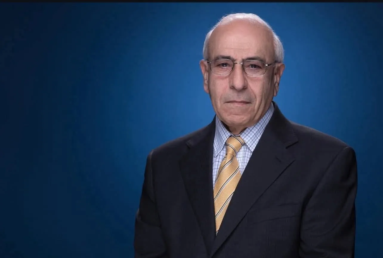 الإعلامي والمذيع الأردني جميل عازر