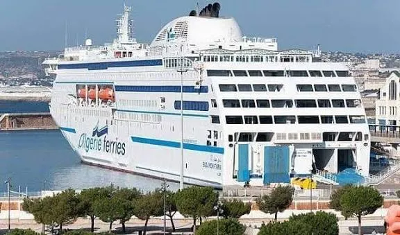 تعديلات في برنامج الرحلات بسبب سوء الأحوال الجوية
