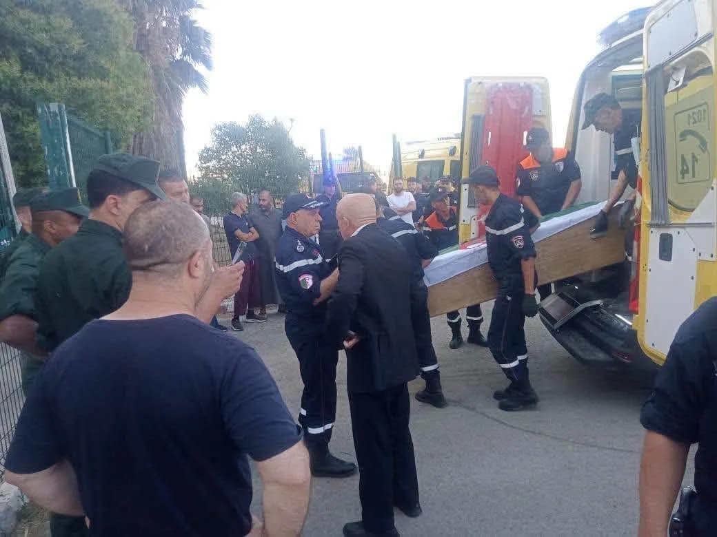 الحماية المدنية بسطيف تستلم 12 جثمانا من ضحايا فاجعة حافلة بومرداس