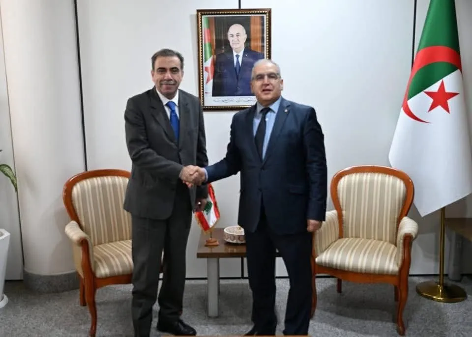 تأكيدا على العلاقة الأخوية بين البلدين..مقرمان يستقبل سفير لبنان بالجزائر