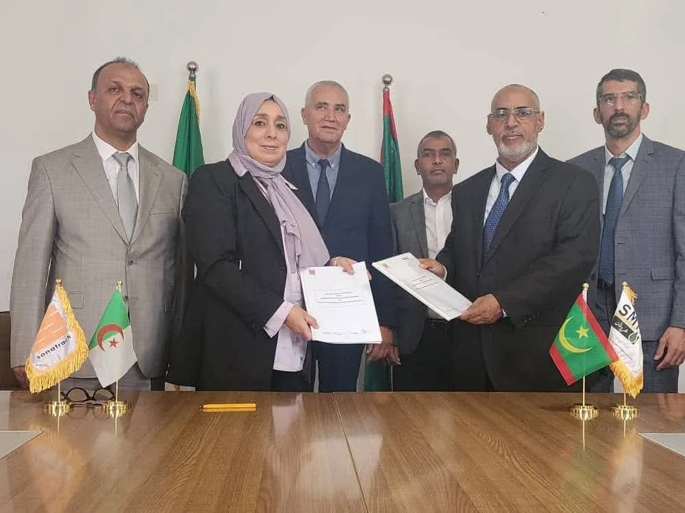 سوناطراك توقع عقدًا مع الشركة الموريتانية للمحروقات في مجال تطوير الكفاءات