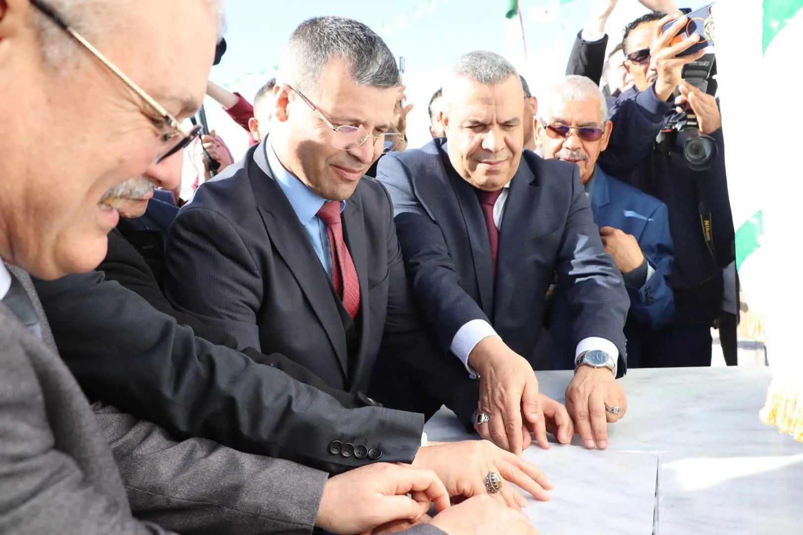 إعطاء إشارة الانطلاق لإنجاز ثالث مصنع للعجلات المطاطية بتقرت