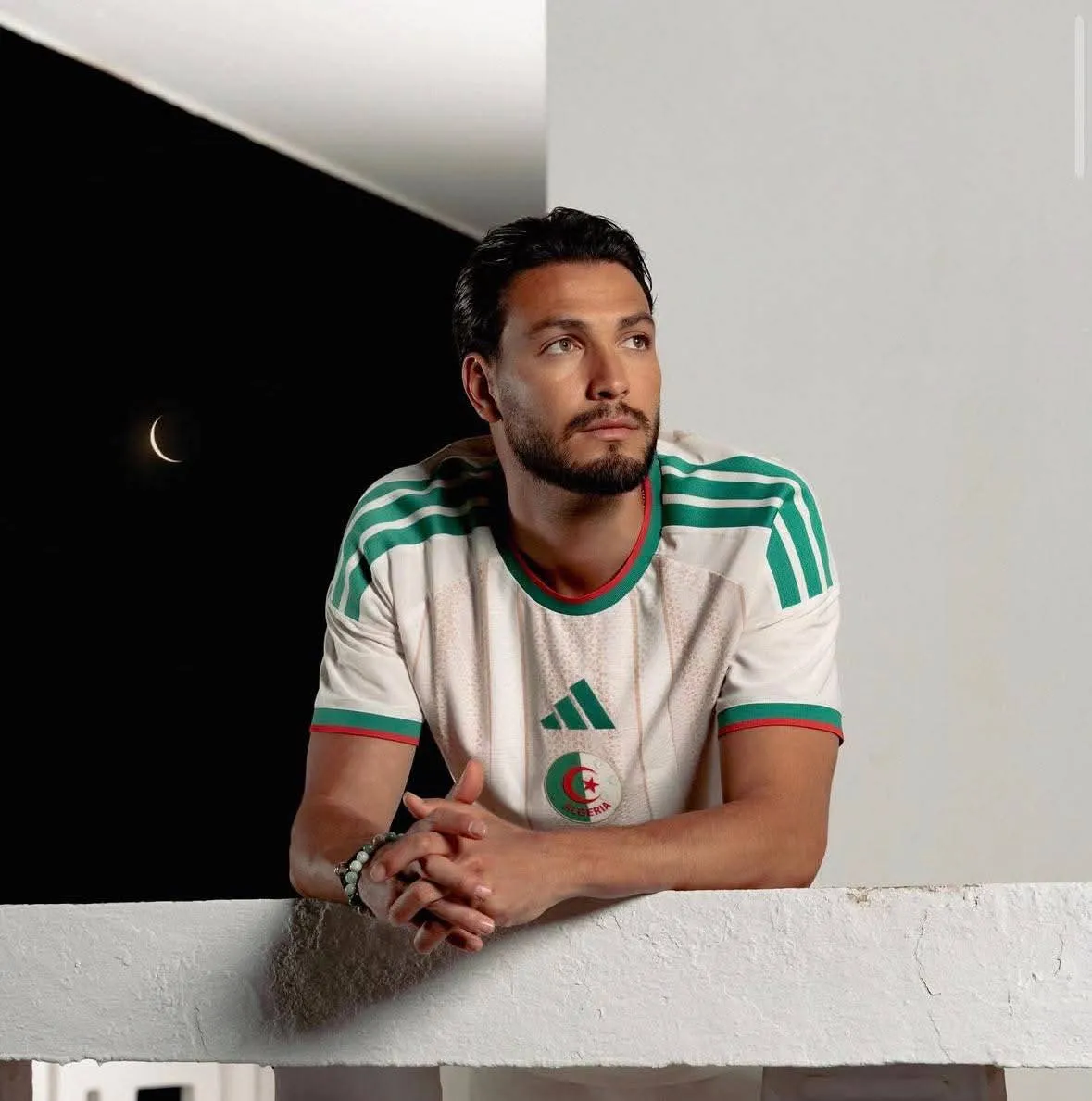 الإصابة تبعد بن سبعيني عن وديتي زيمبابوي والسعودية