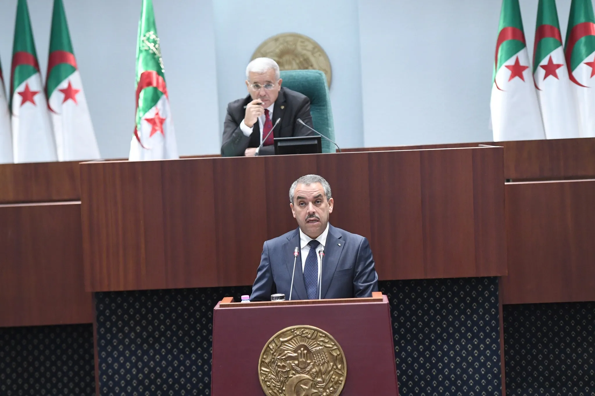 تعميم الألواح الإلكترونية في المدارس الابتدائية نهاية السنة