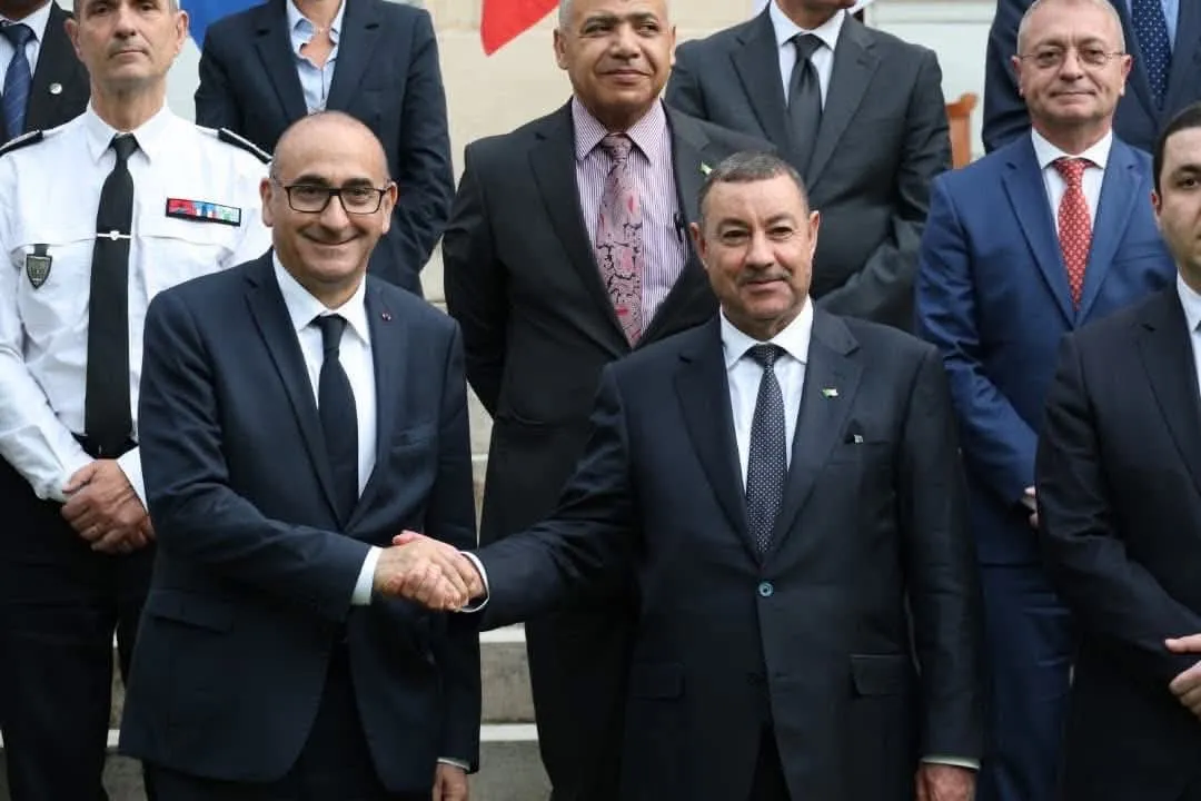 الوزير سعيود يترأس جلسة عمل رفقة نظيره الفرنسي
