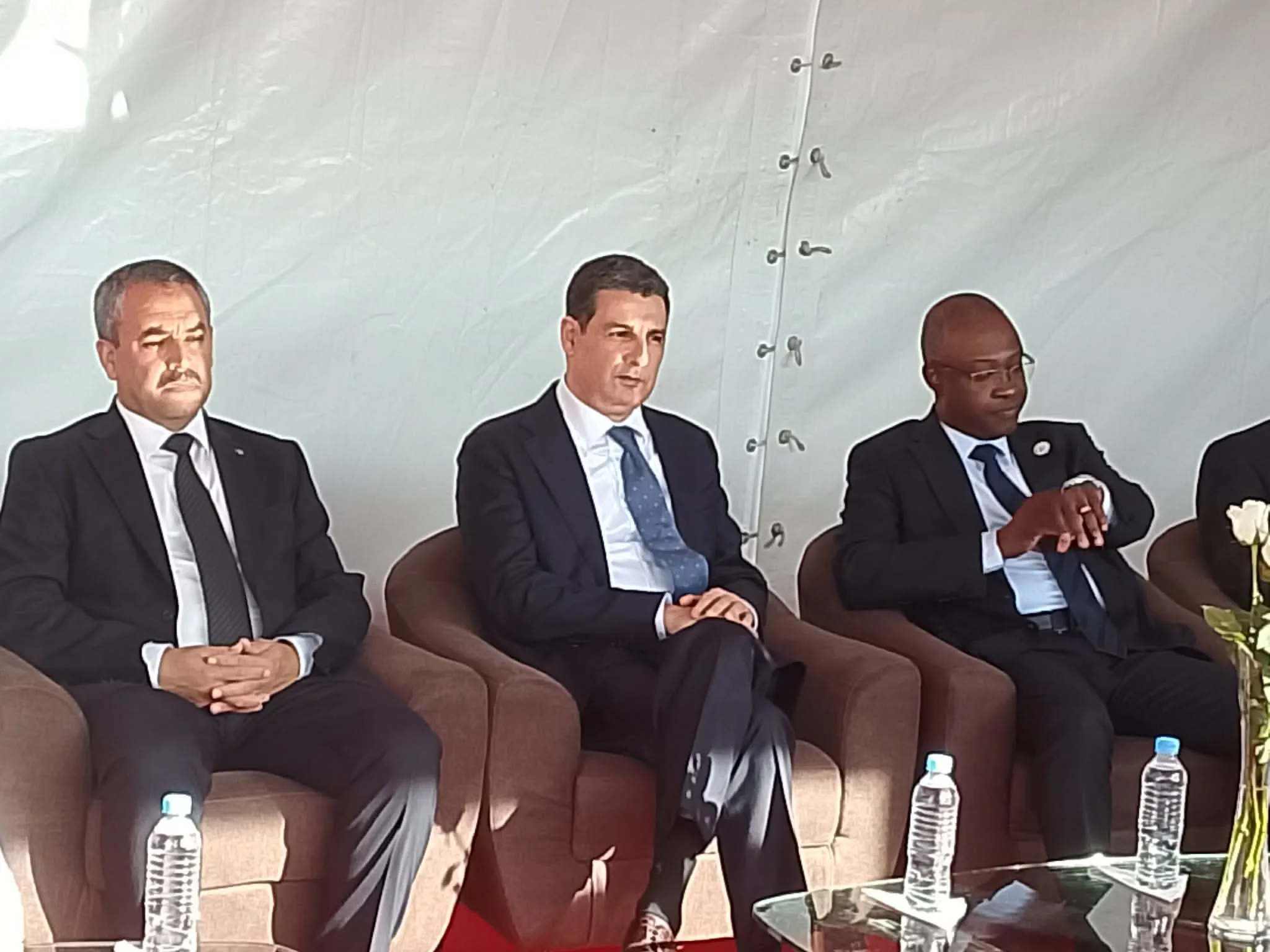 خط أخضر للتبليغ عن حالات تعاطي المؤثرات العقلية داخل المدارس