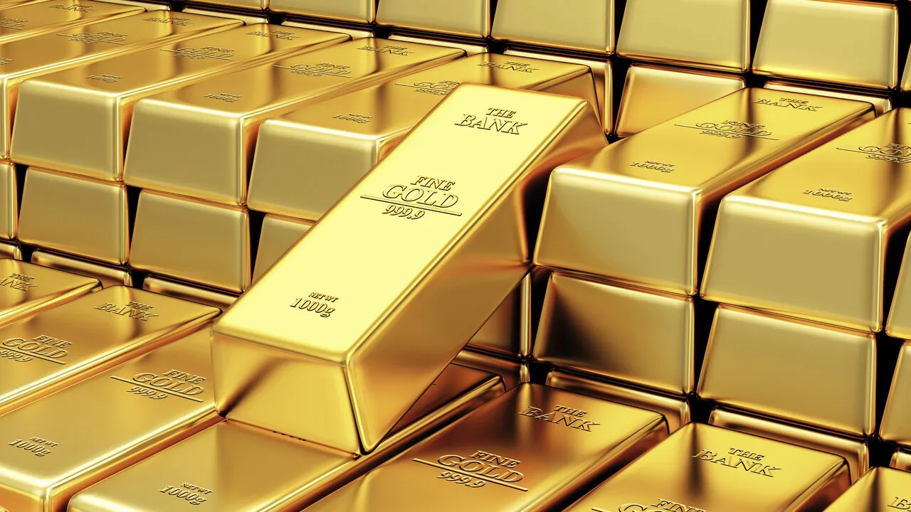 ارتفاع أسعار الذهب بضغط من ارتفاع الدولار