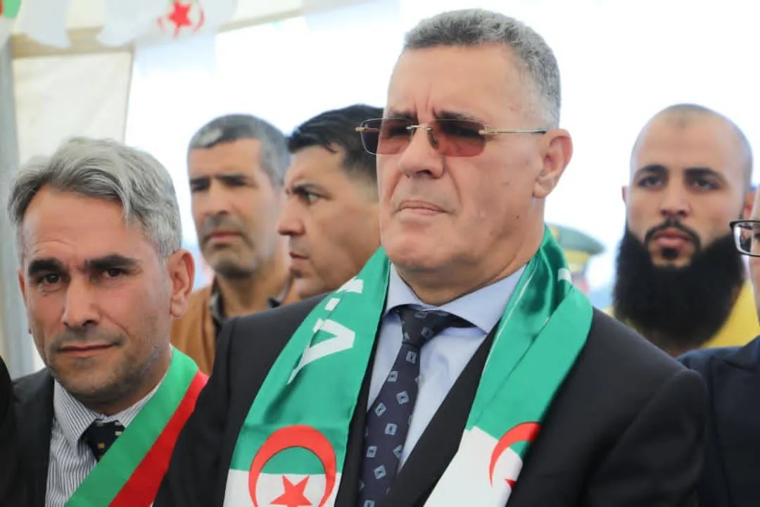 وزير الري يشدد على ضرورة الإسراع في وتيرة إنجاز المشاريع