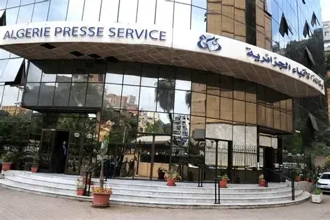 الصحفي السابق بوكالة الأنباء الجزائرية عبد الرحمان تويمر في ذمة الله