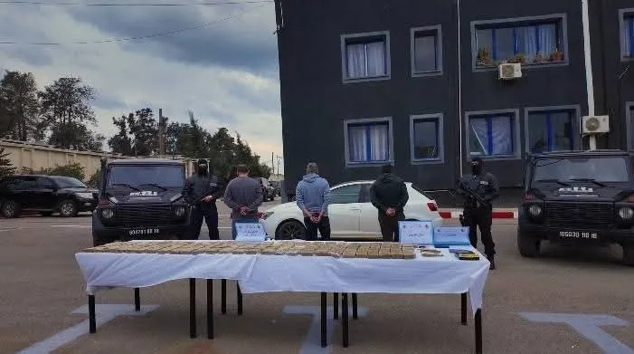 فرقة البحث والتدخل BRI تفكك شبكة إجرامية بالمخدرات في العاصمة