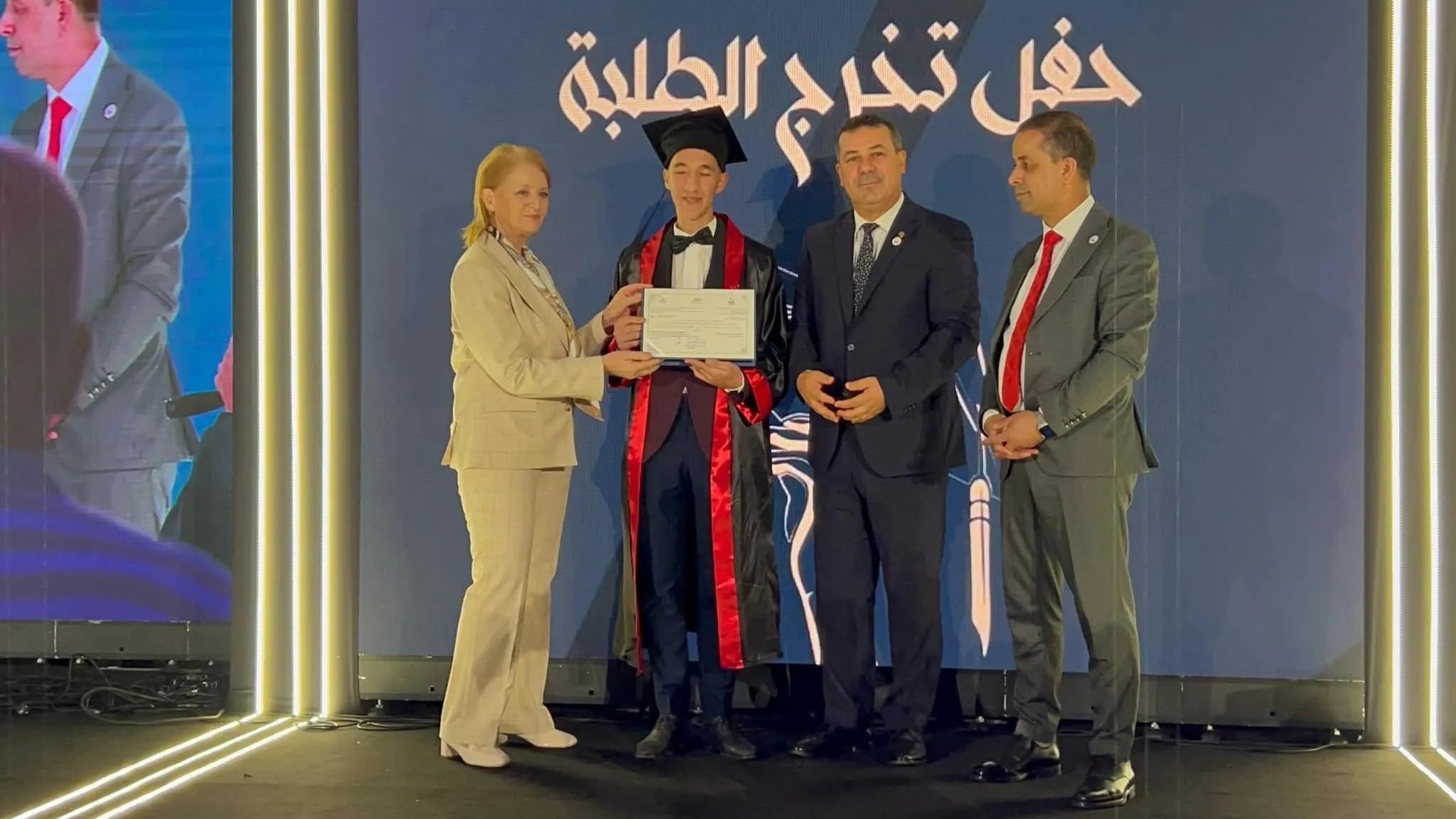 وزيرة السياحة تشرف على تخرج طلبة المدرسة الوطنية للفندقة والاطعام