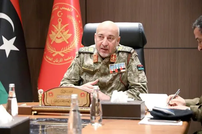 الإعلان رسميا وفاة رئيس الأركان الليبي ومرافقيه