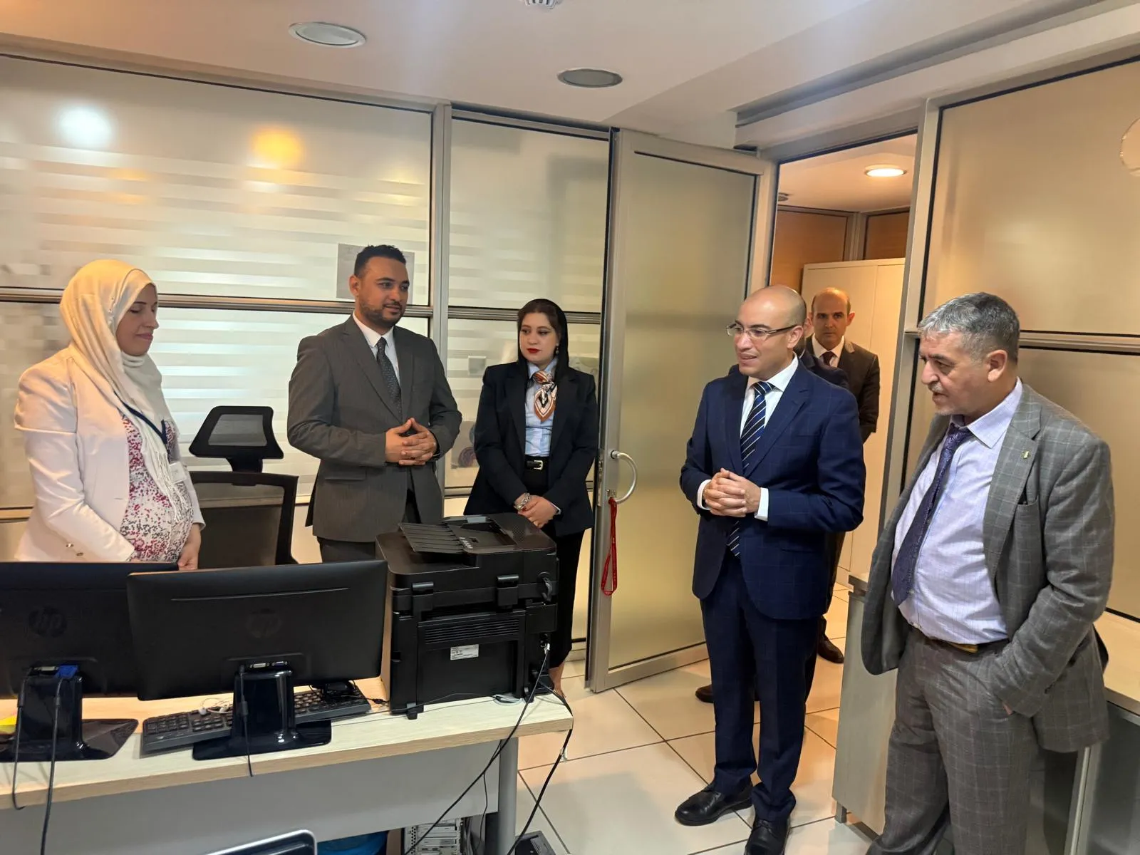 شايب يسدي توجيهات للارتقاء بجودة الخدمة القنصلية لأبناء الجالية
