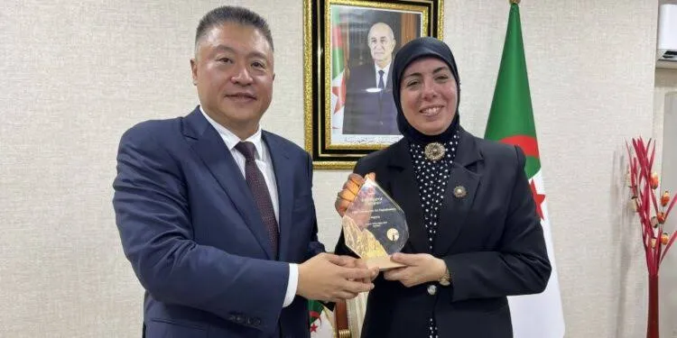 المحافظة السامية للرقمنة تبحث التعاون مع شركة هواوي