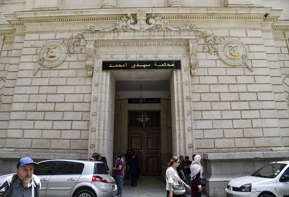 إيداع 11 شخصًا الحبس المؤقت ضبط بحوزتهم أزيد من 3.4 مليون قرص بريغابالين