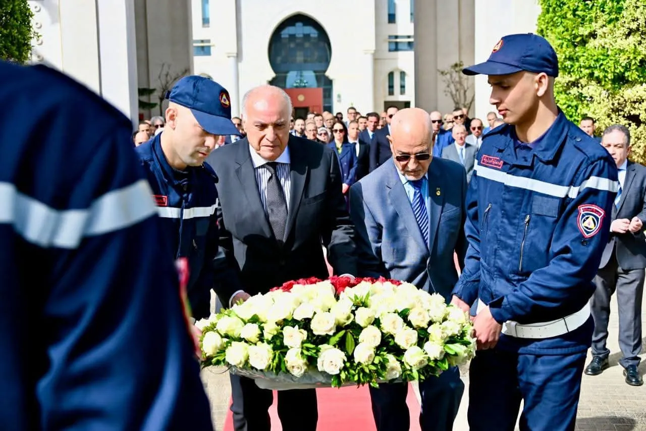 عطاف يشرف على إحياء الذكرى الـ64 لعيد النصر