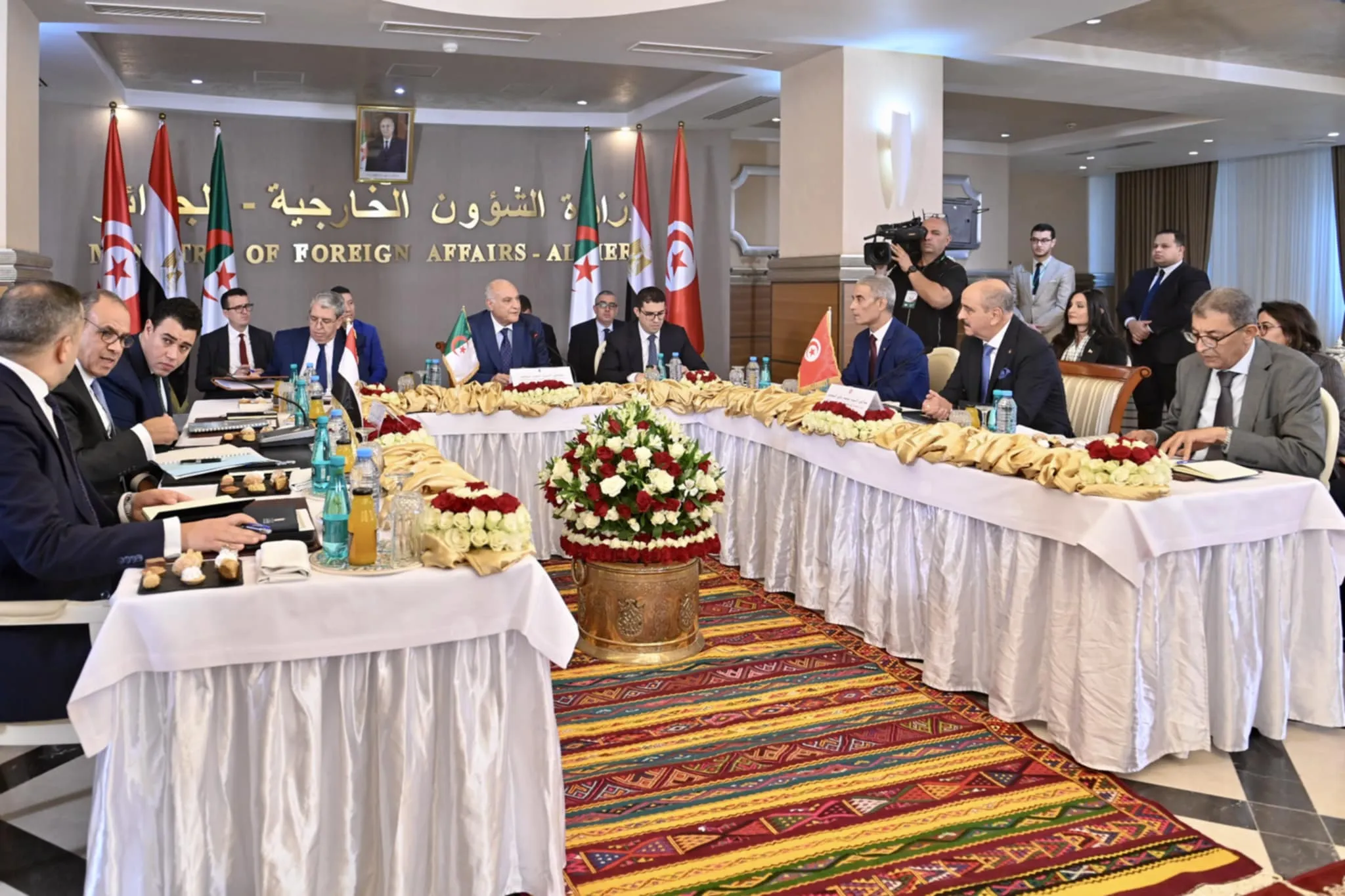 التأكيد على “ملكية وقيادة” الأشقاء الليبيين للعملية السياسية في ليبيا