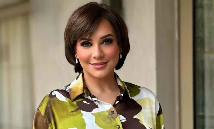 نقابة الفنانين السورية تشطب عضوية الفنانة سلاف فواخرجي