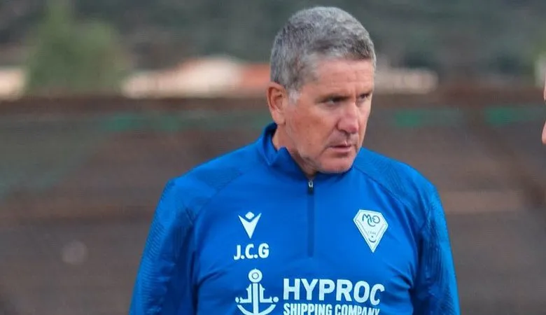 مولودية وهران تنهي مهام المدرب الاسباني خوان كارلوس غاريدو