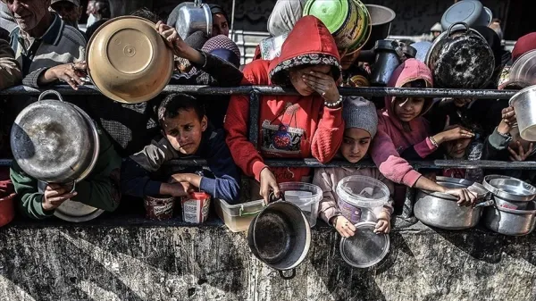 مفوض الأونروا يصف توزيع المساعدات في غزة بأنه مصيدة موت