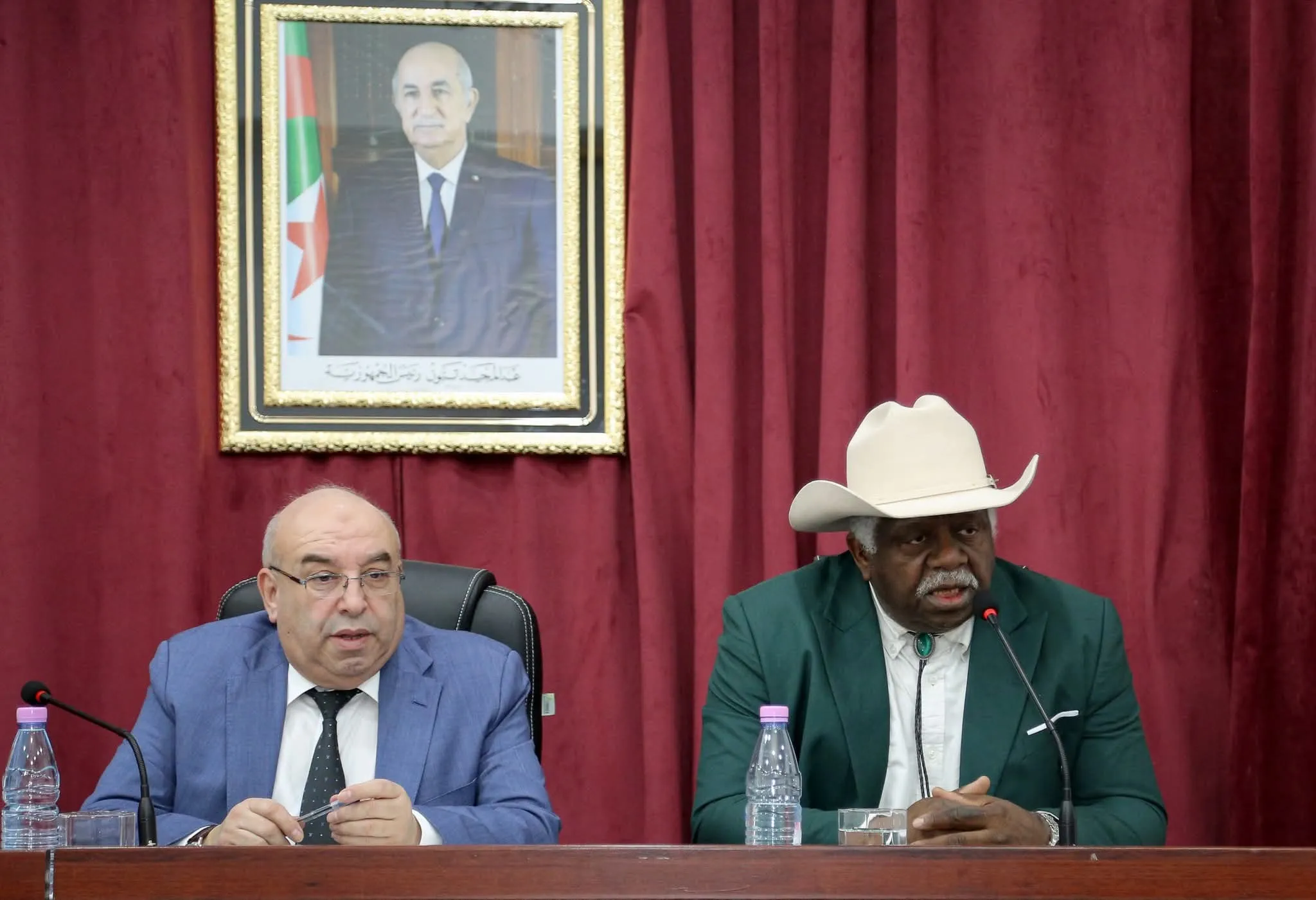 قويدري يقف على التحضيرات لإنشاء مركز للبحث في علم الفيروسات وانتاج اللقاح