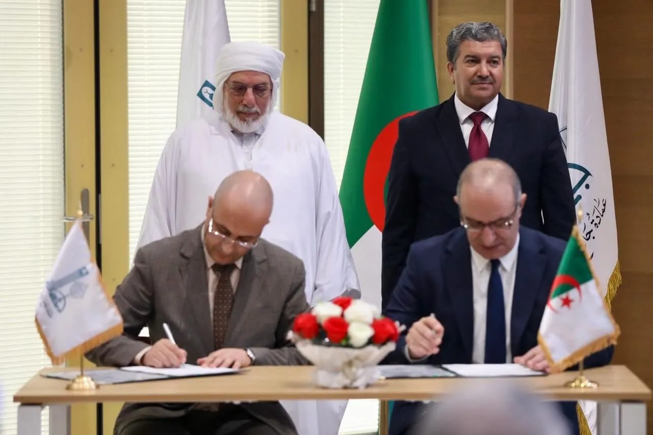 توقيع اتفاقية بين جامع الجزائر والمؤسسة العمومية للتلفزيون